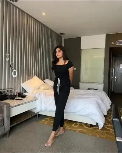Call Girls Service in Jamjodhpur